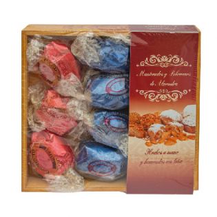 A45-BANDEJA MADERA CON MANTECADOS Y POLVORONES DE ALMENDRA 350 GRS.