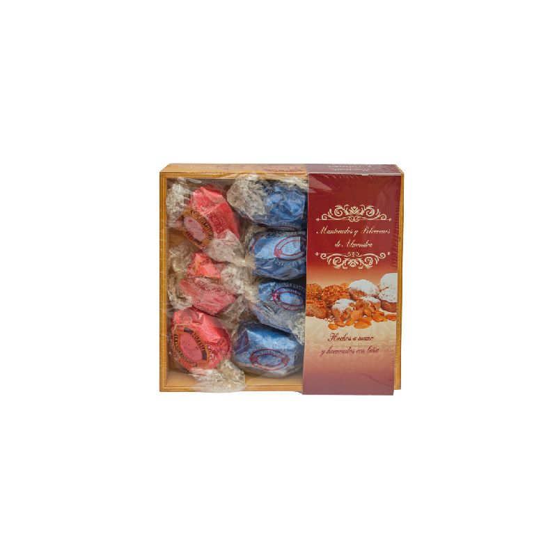 A45-BANDEJA MADERA CON MANTECADOS Y POLVORONES DE ALMENDRA 350 GRS.